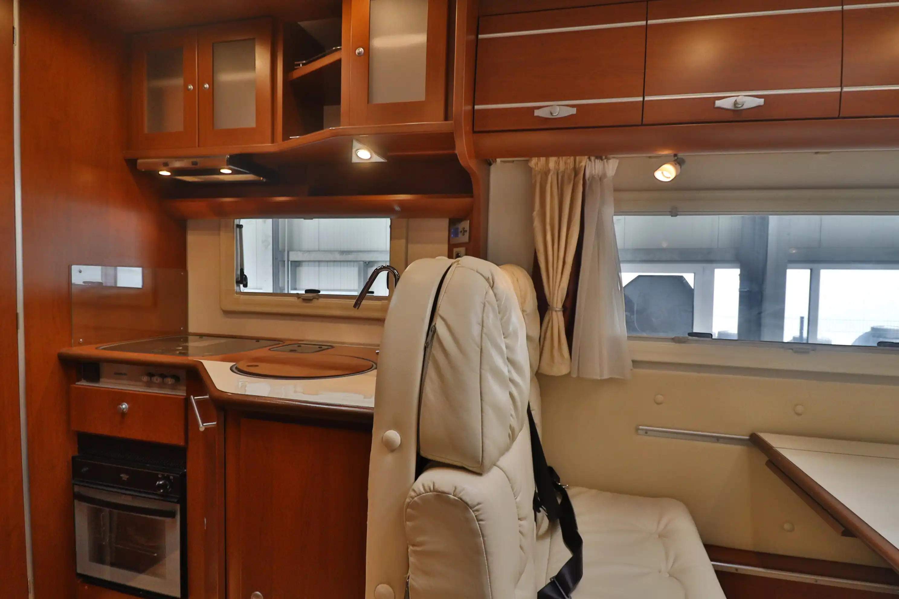 DETHLEFFS A 9800 XXL Globetrotter